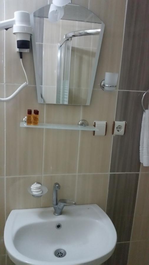 Grand Derya Otel Igdır Exterior foto